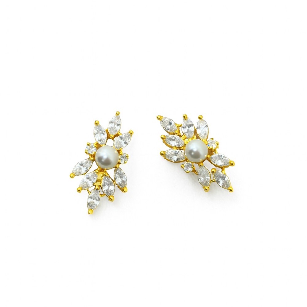 
                      
                        Lia Earring
                      
                    