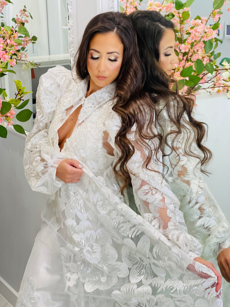 
            
                Load image into Gallery viewer, georgia lee bridal robe by christie lauren
            
        